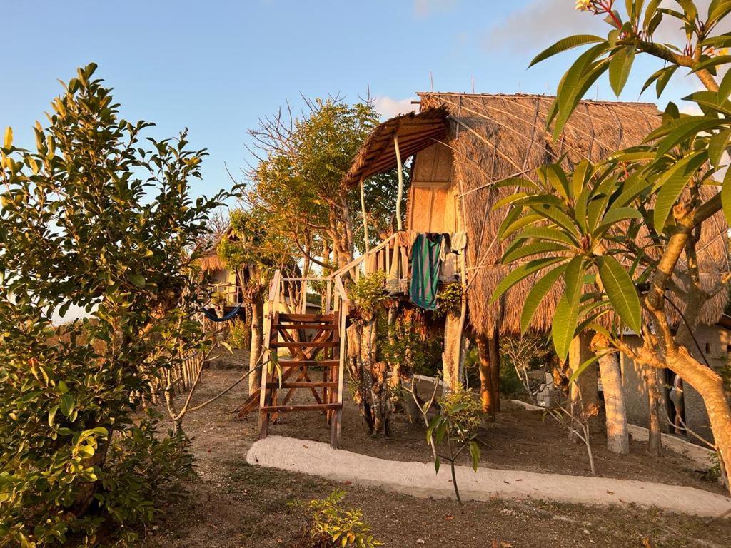 Eco-Tourist Dreamstay Treehouse Tanglad Bagian luar foto